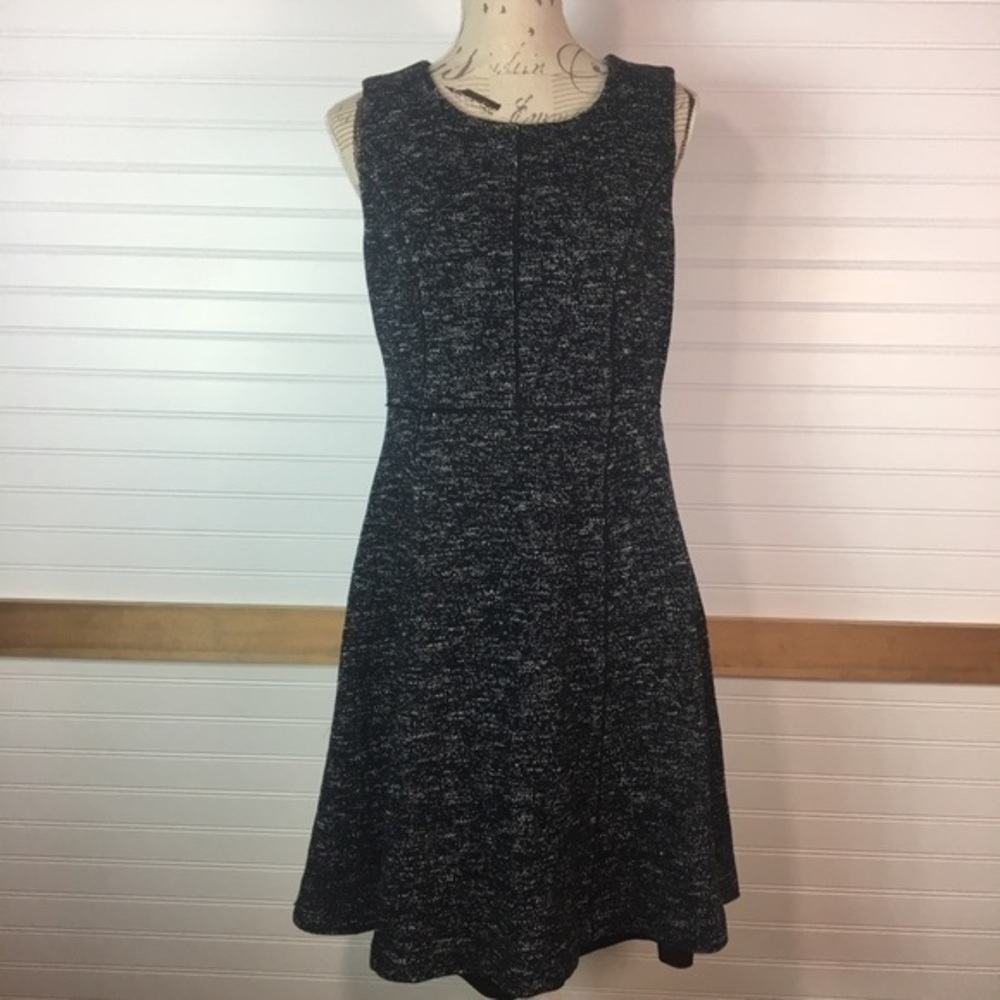 Talbots Tweed Navy Blue with Woven White Swing Style Midi‎ Size 10 C23